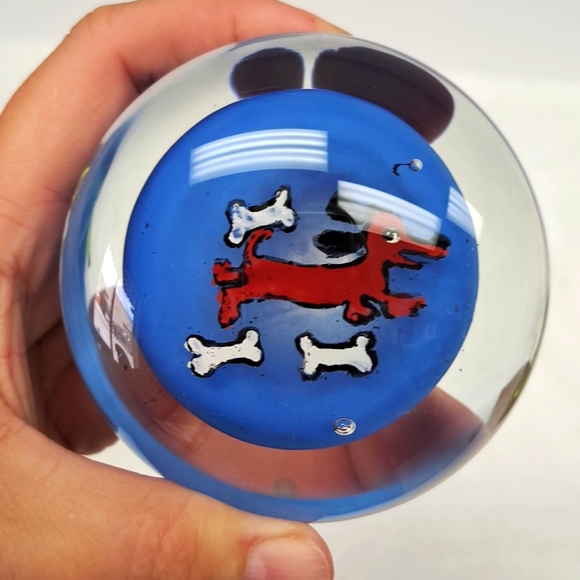 Vintage Art glass Dauchund paperweight - Picture 6 of 6